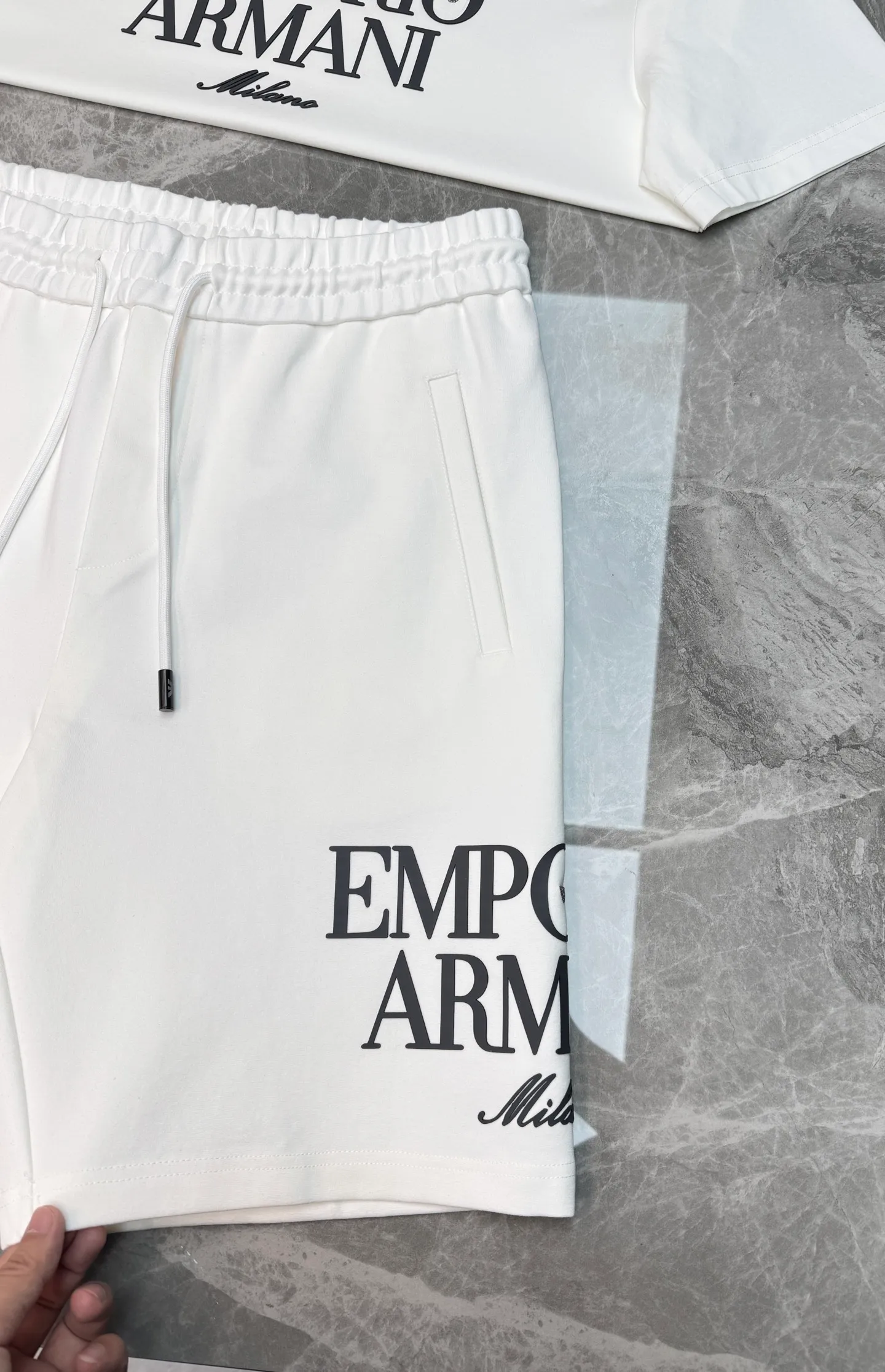 195。 190 ⚜️ Emporio Armani Original ～ . Same Style❤️ . ！ . ！ Premium . Breathable. . . ， OK. ！ ：Black.White.Dark Blue.Sizes：M-3XL/29-36 ❗️（S 4XL ！）175/140 L